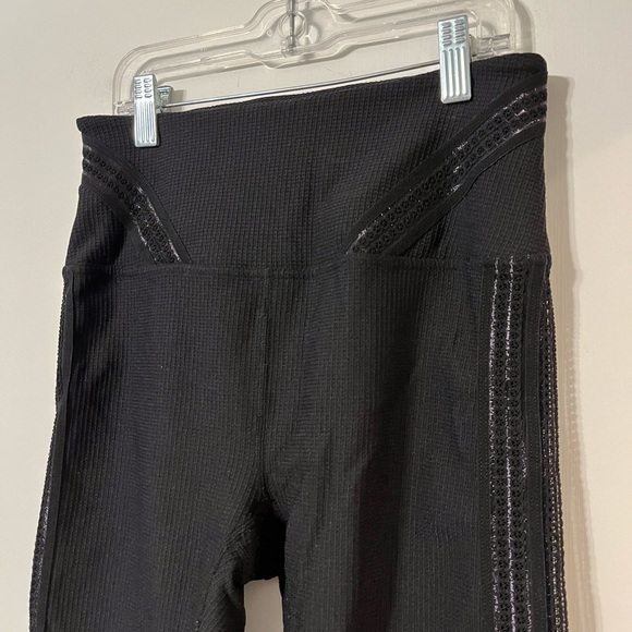 Like new Free People Movement leggings—small - Picture 2 of 5